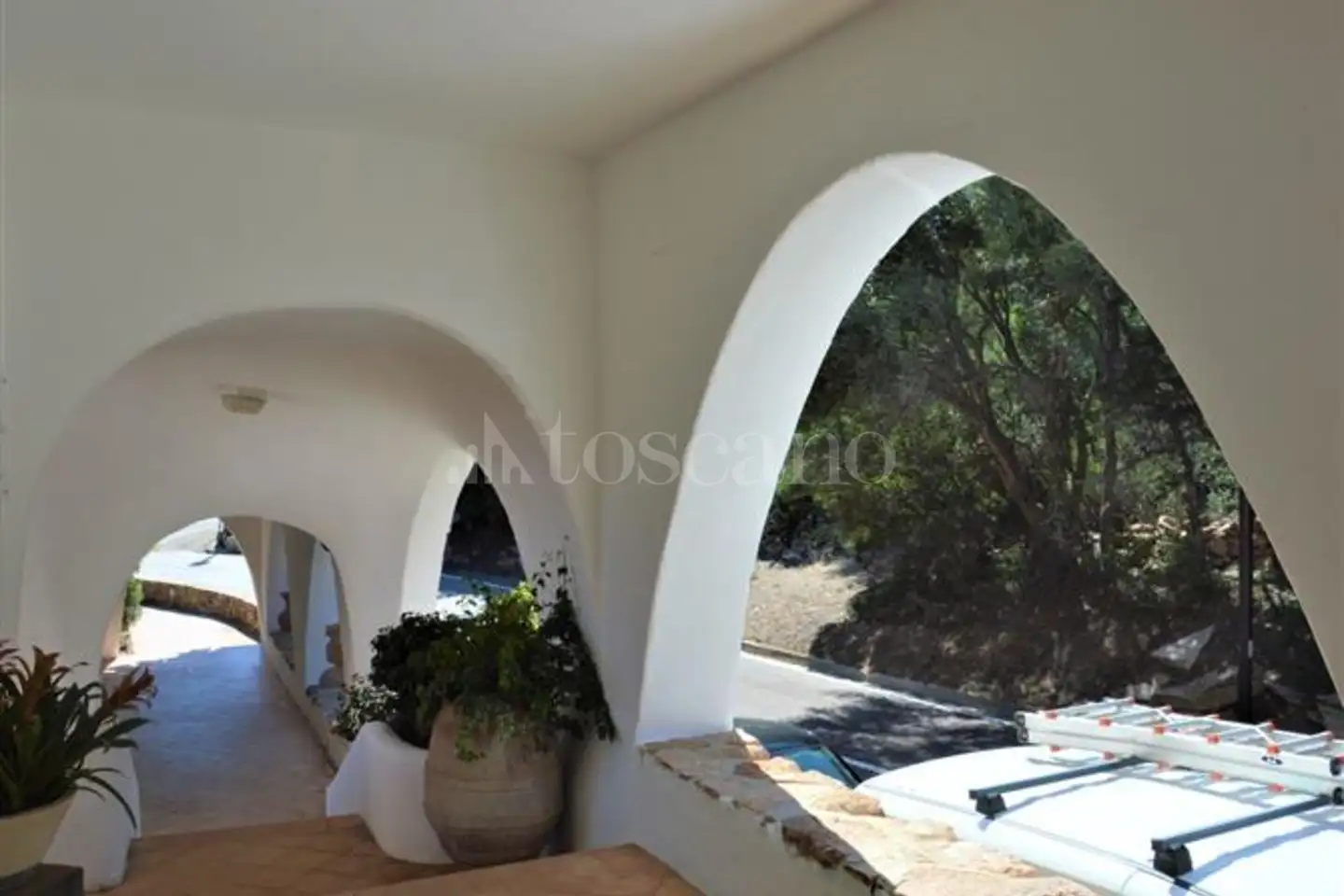 Negozio in vendita di 35 mq a €240.000 (rif. 14/2025)