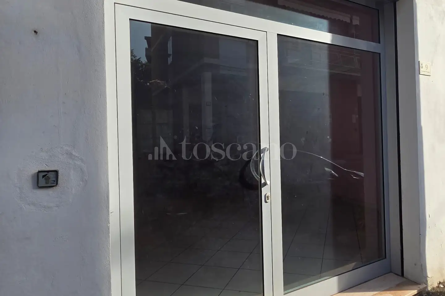Negozio in vendita di 68 mq a €58.000 (rif. 30/2026)