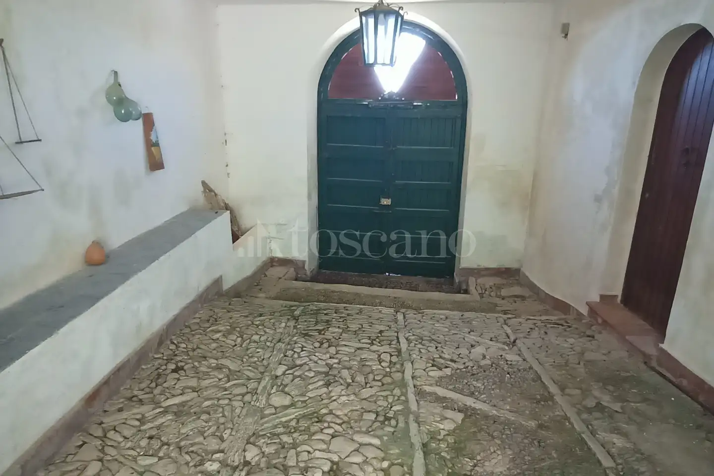 Casa in vendita di 480 mq a €450.000 (rif. 37/2026)