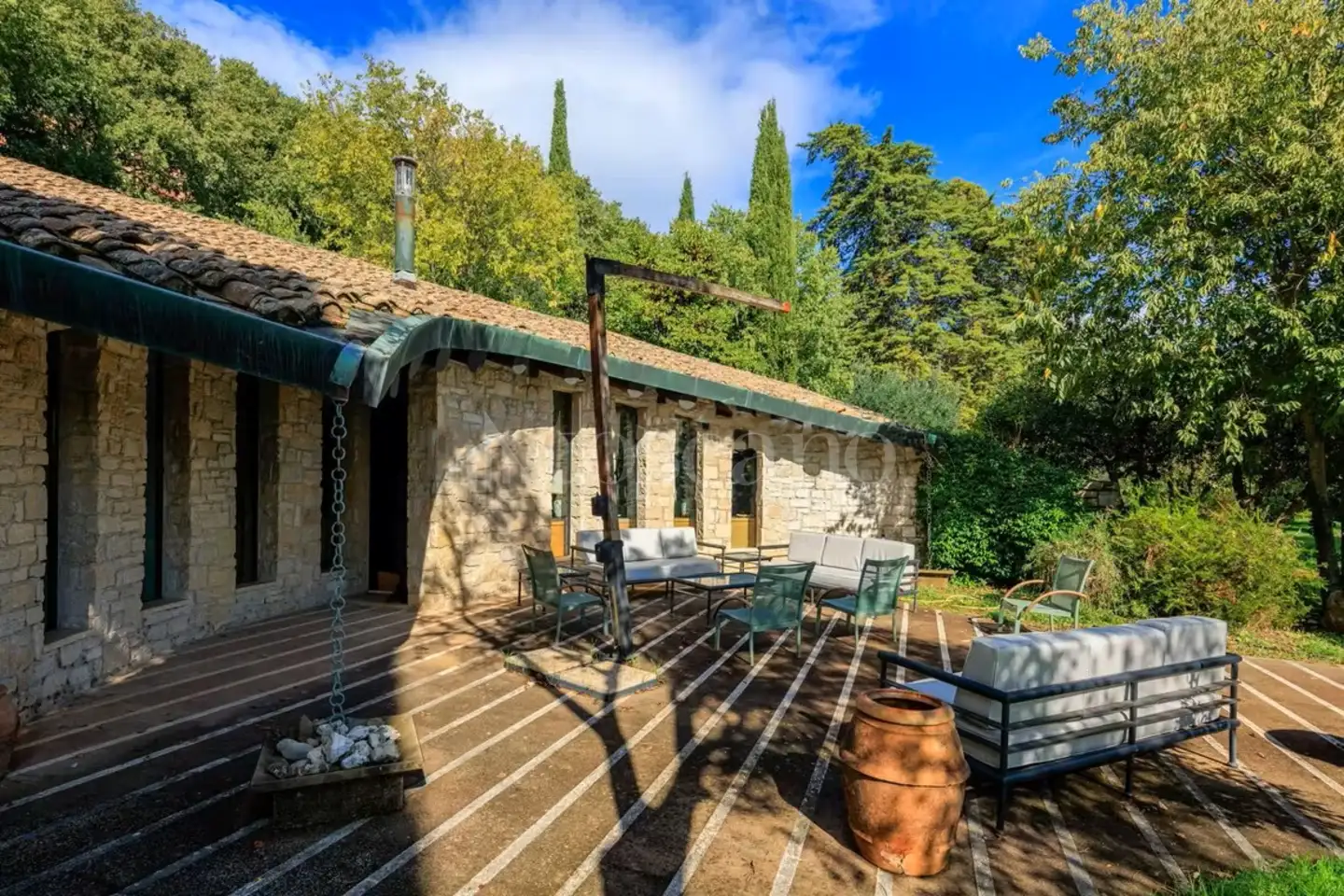 Villa in vendita di 300 mq a €1.450.000 (rif. 40/2025)