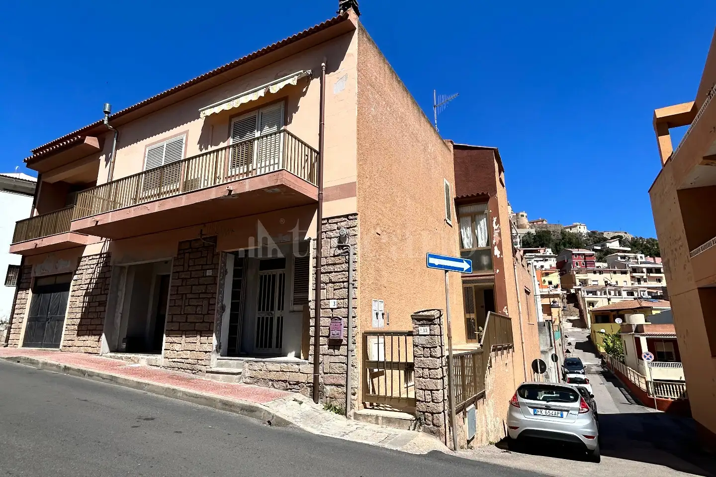 Casa Indipendente in vendita di 260 mq a €240.000 (rif. 120/2026)