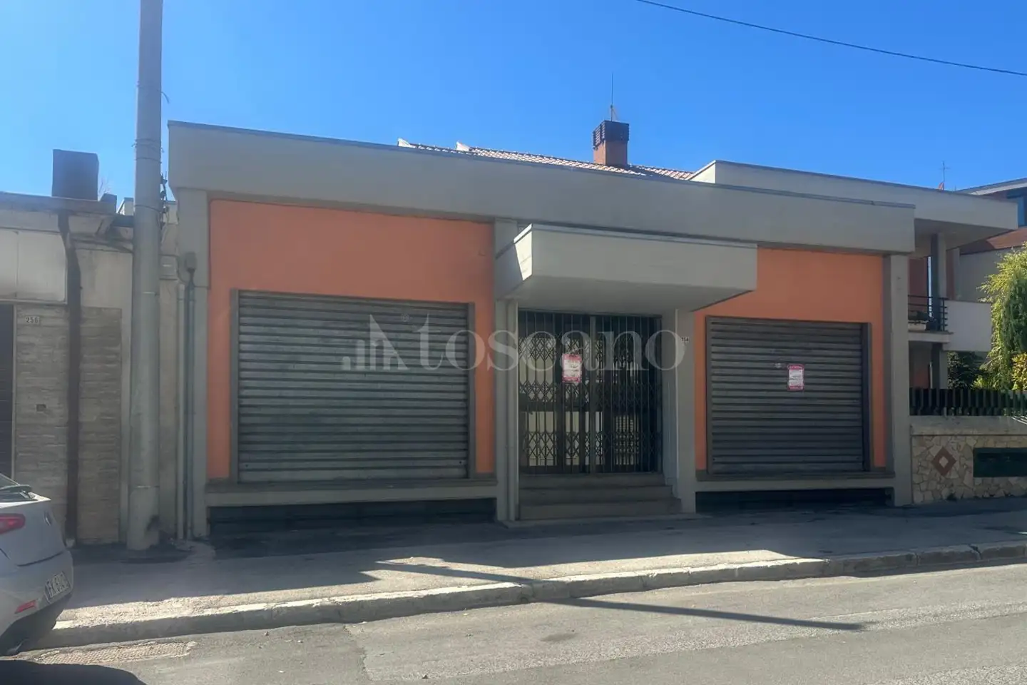 Negozio in affitto di 120 mq a €700 (rif. 109/2025)