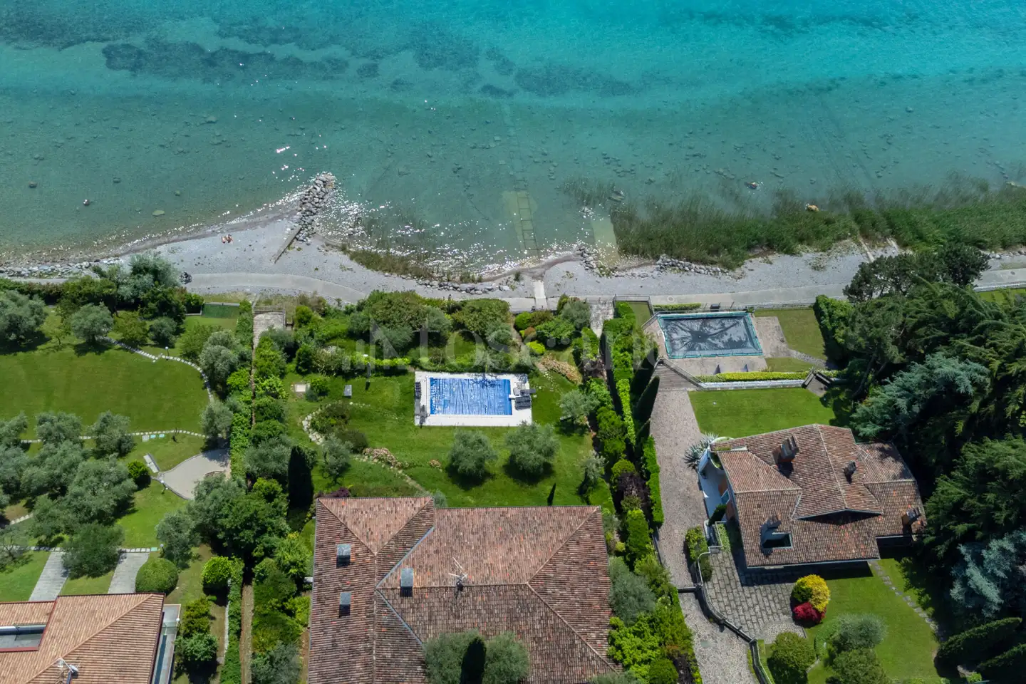 Villa in vendita di 750 mq a €6.400.000 (rif. 30/2024)