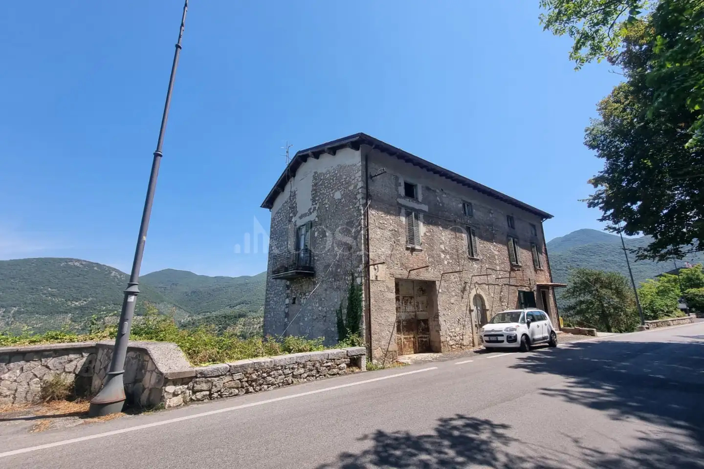Casale in vendita di 660 mq a €95.000 (rif. 22/2025)
