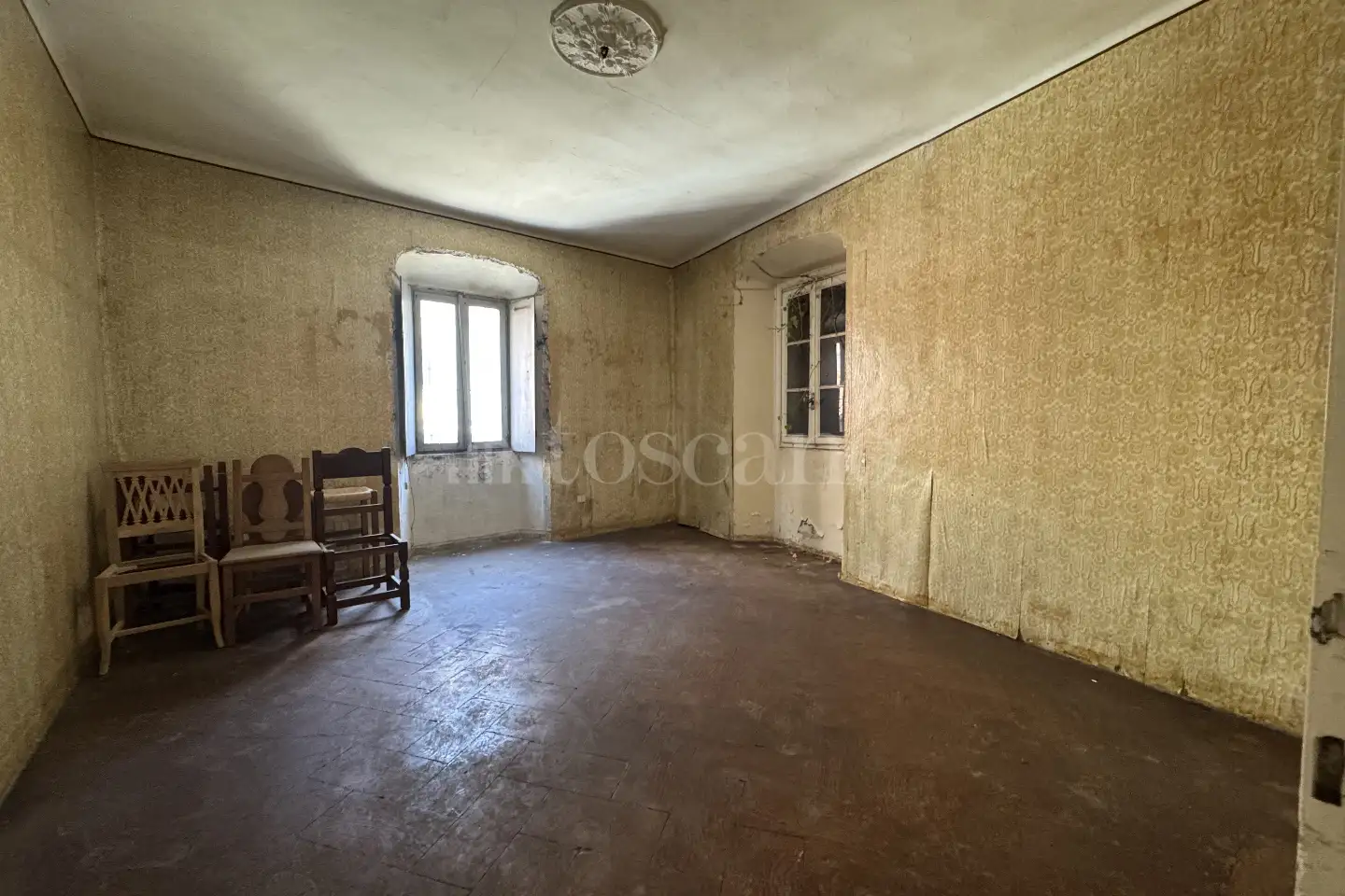 Rustico in vendita di 280 mq a €236.000 (rif. 8/2025)