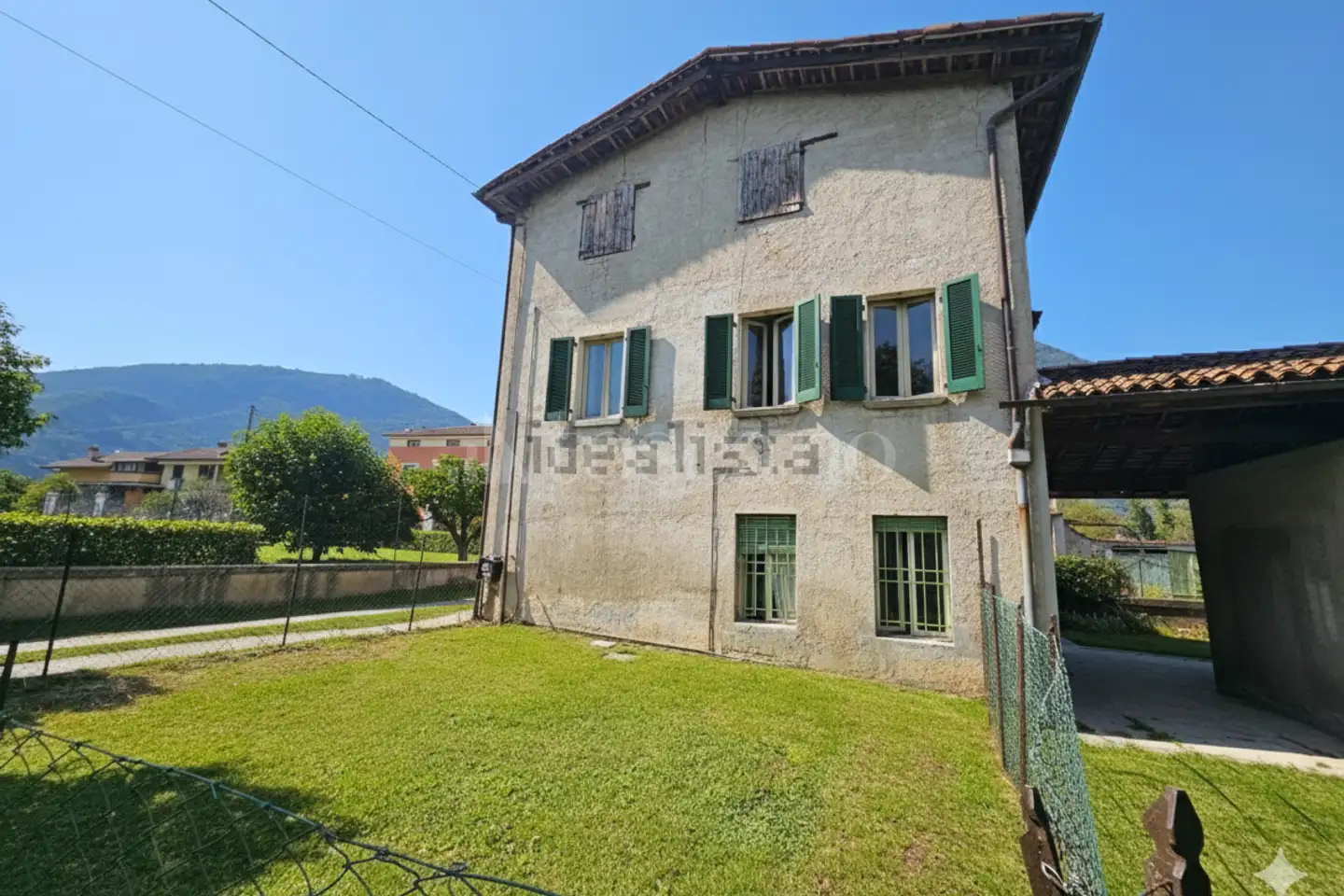 Rustico in vendita di 380 mq a €170.000 (rif. 33/2025)
