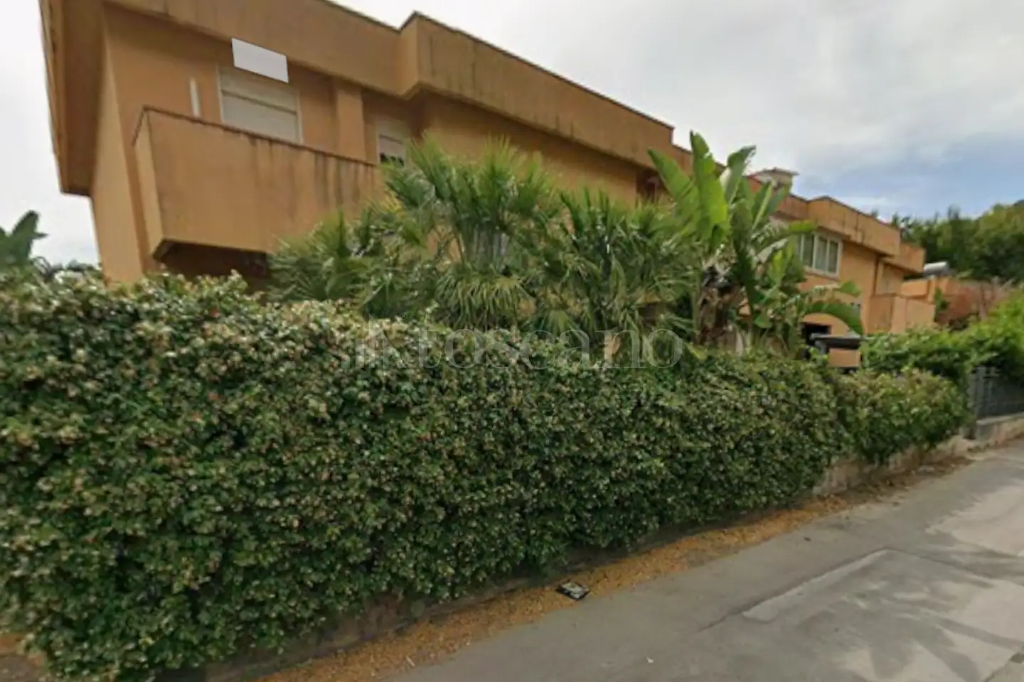 Villino a Schiera in vendita di 249 mq a €165.000 (rif. 100/2026)