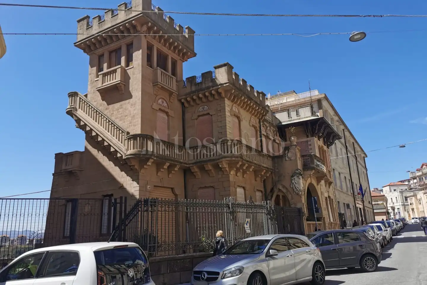 Villa in vendita di 740 mq a €880.000 (rif. 34/2026)