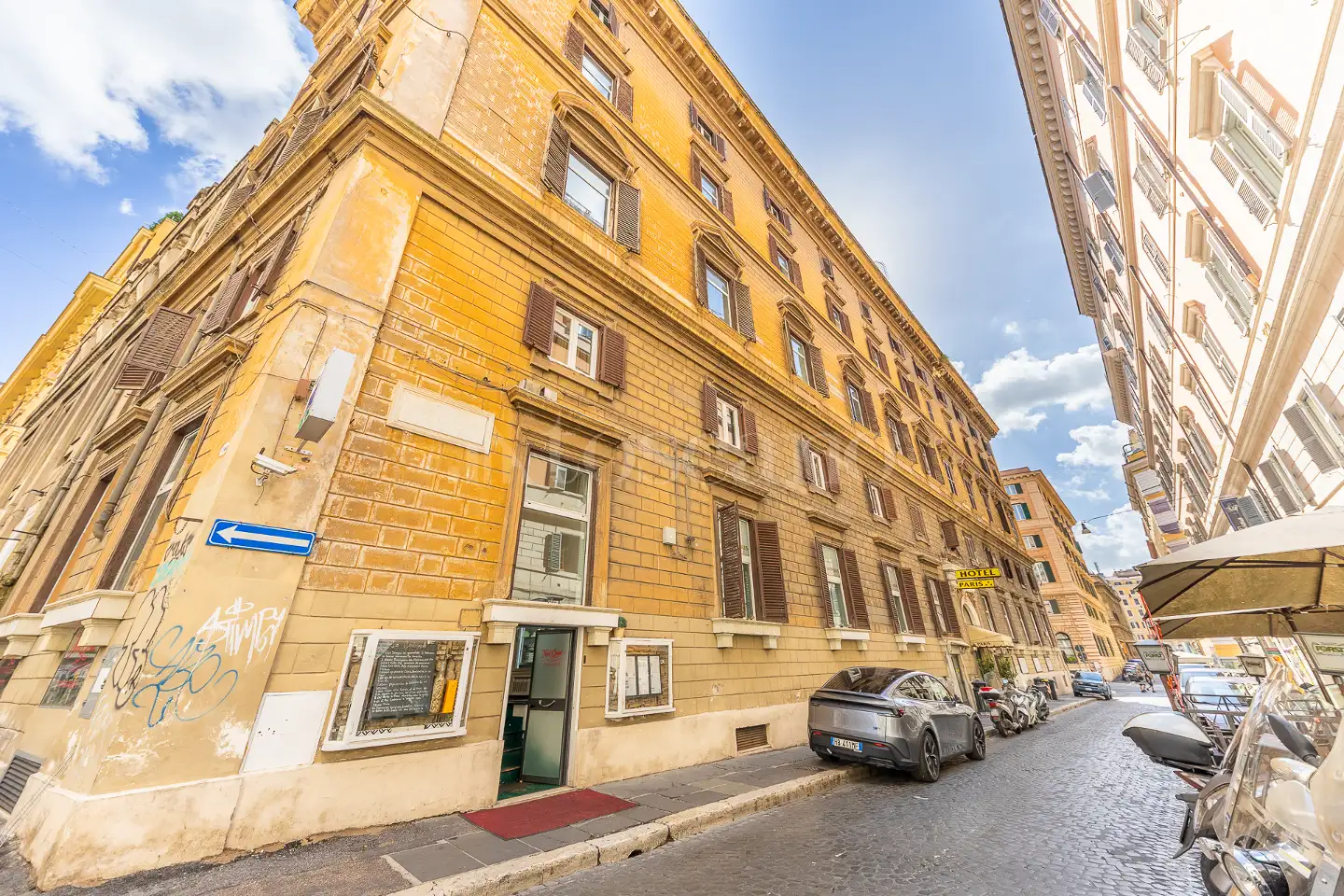 Albergo in vendita di 592 mq a €1.999.000 (rif. 17/2025)