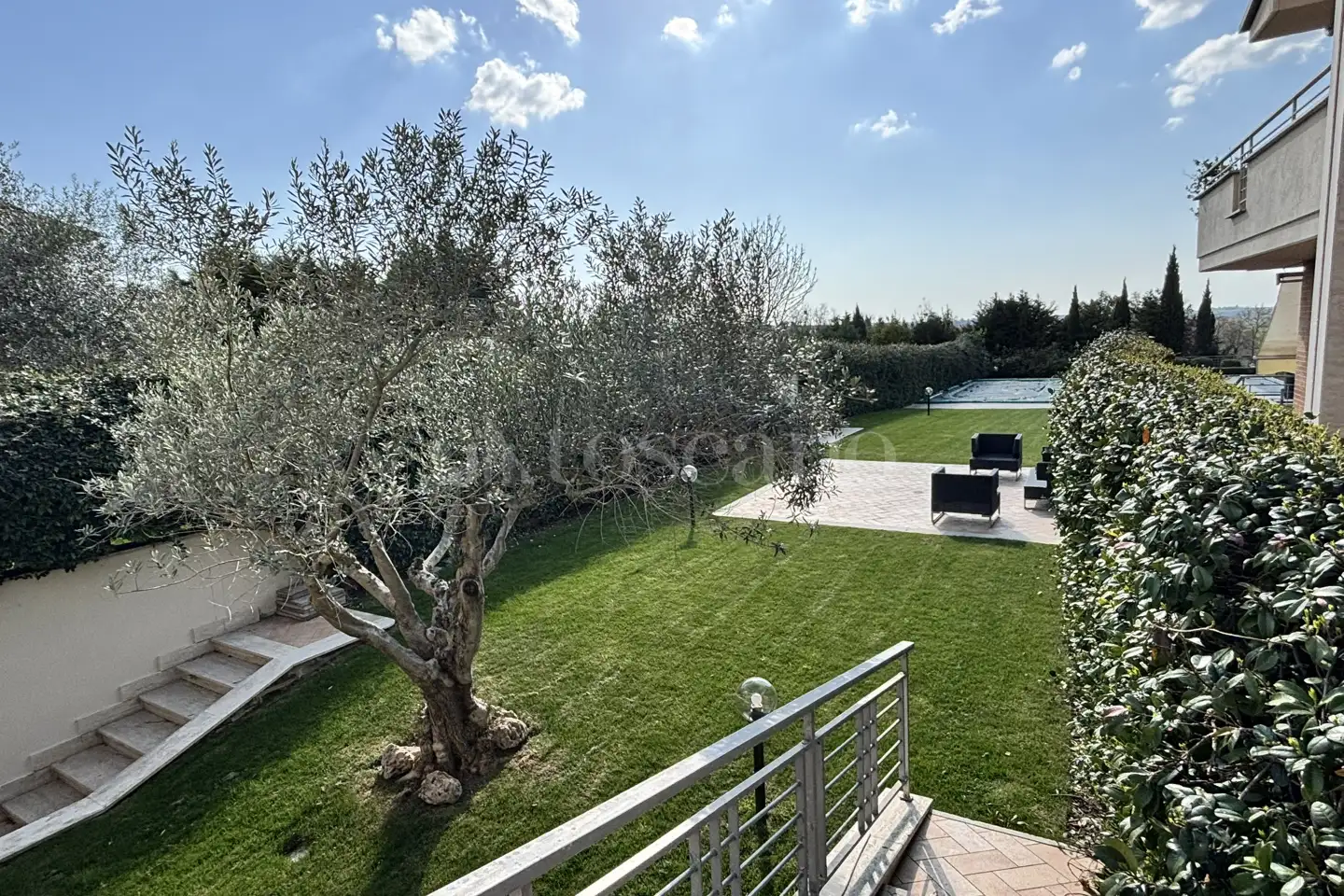 Villa in vendita di 200 mq a €870.000 (rif. 16/2026)