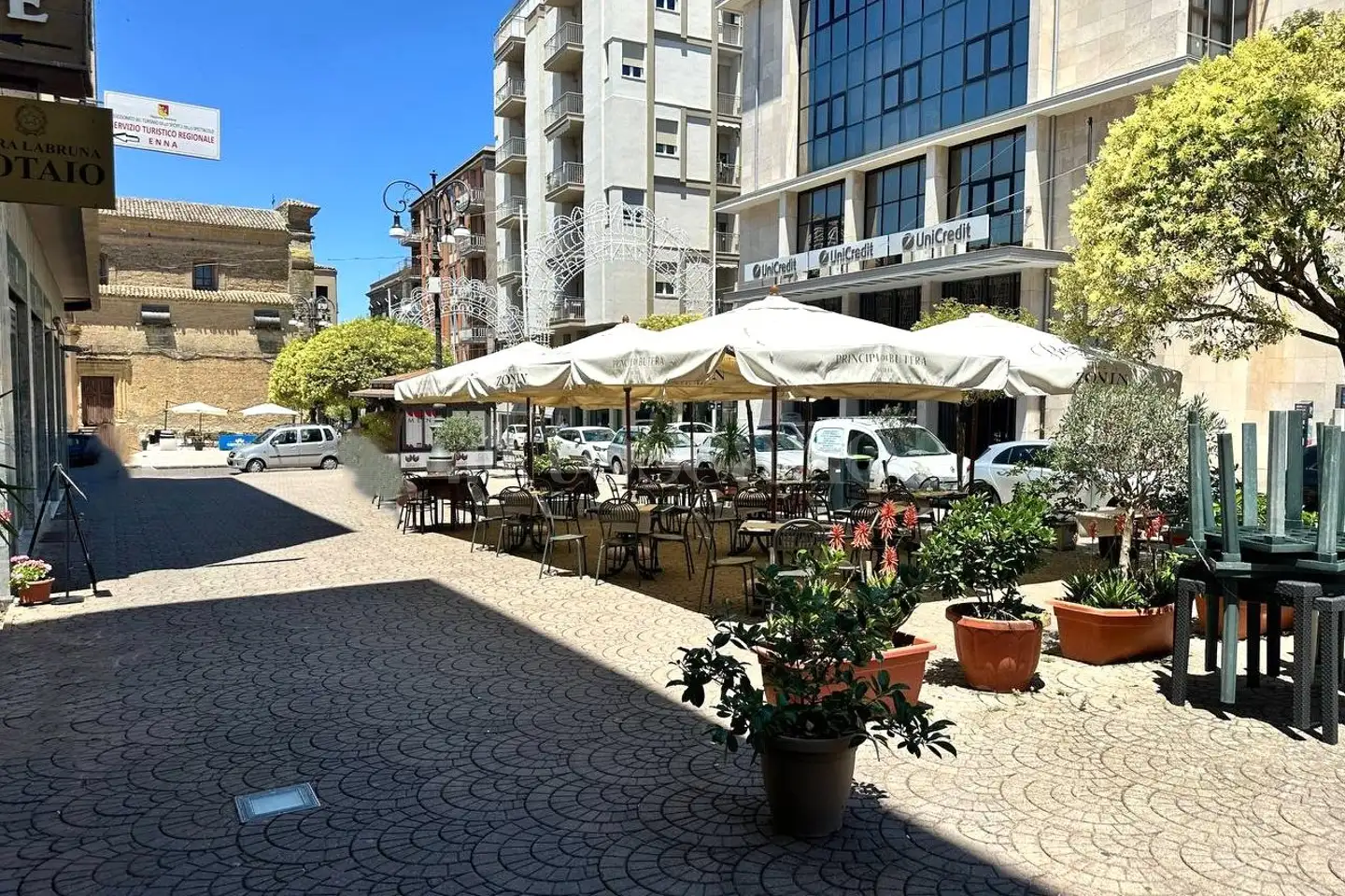 Attività Commerciale in vendita di 172 mq a €228.000 (rif. 113/2026)