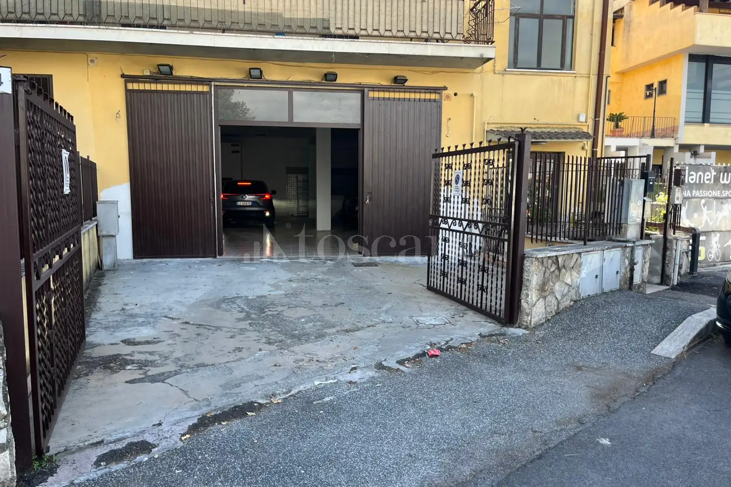 Box in vendita di 140 mq a €115.000 (rif. 25/2026)