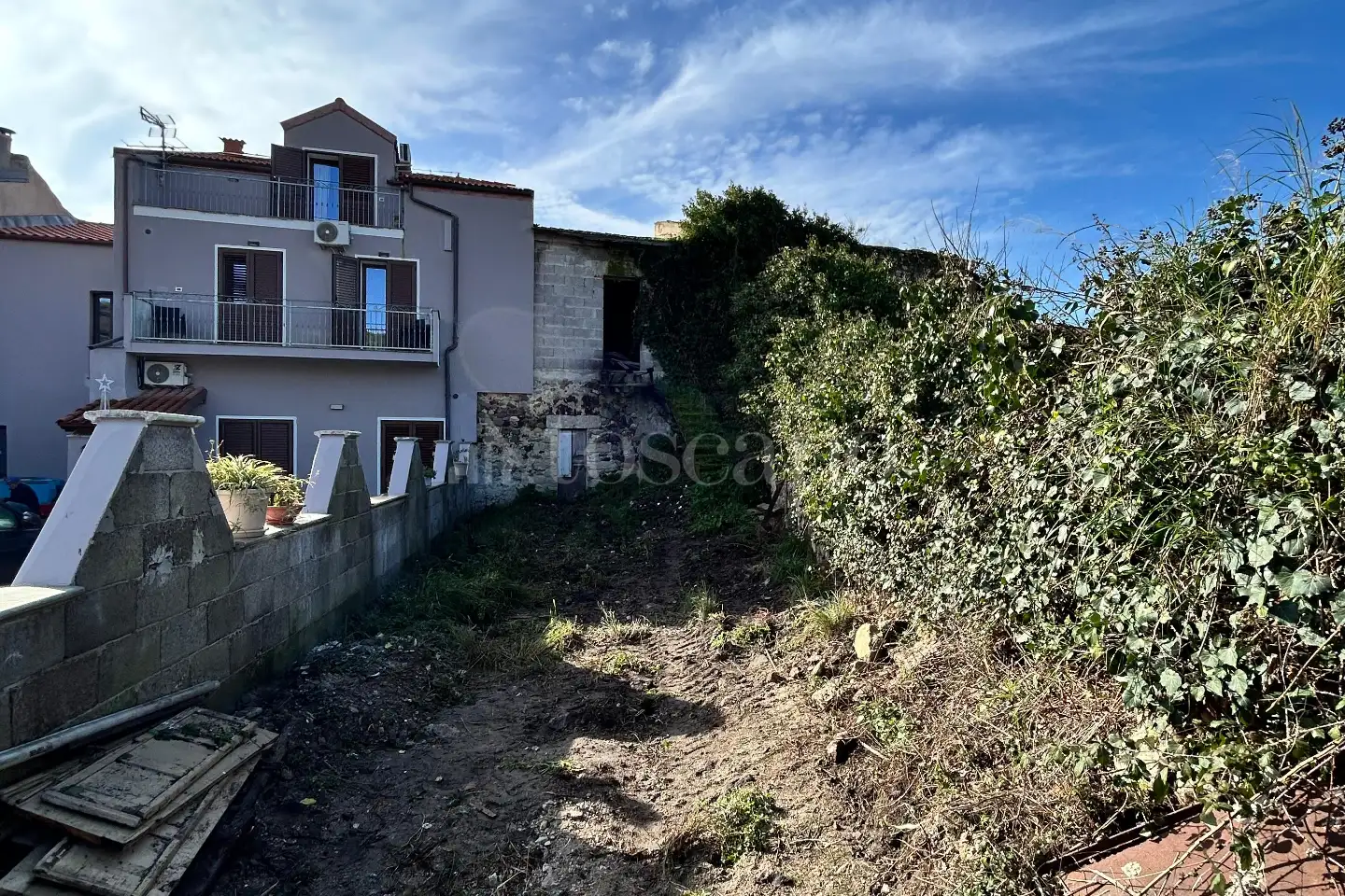 Casa Indipendente in vendita di 227 mq a €22.000 (rif. 5/2026)