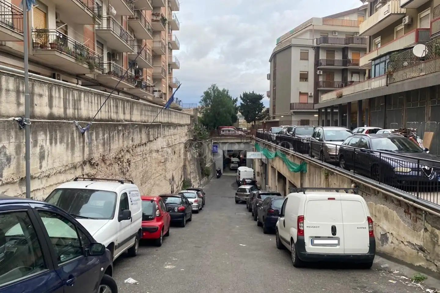 Magazzino in vendita di 1.000 mq a €289.000 (rif. 76/2026)