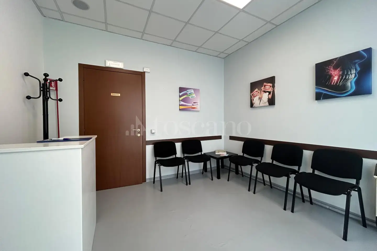 Negozio in vendita di 57 mq a €79.000 (rif. 16/2026)