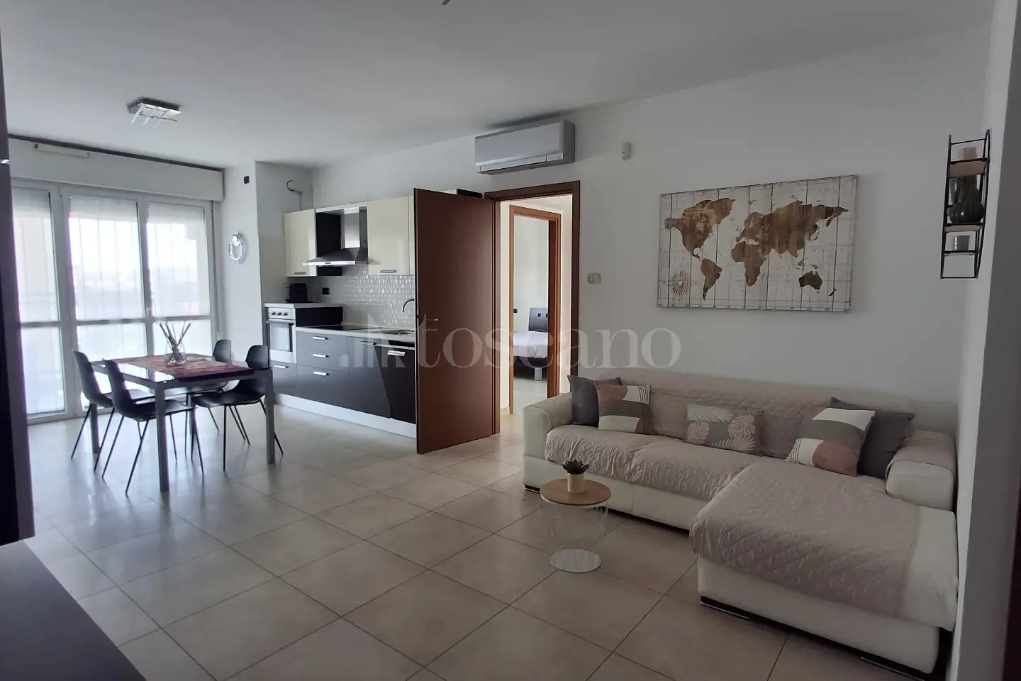Casa in affitto di 82 mq a €1.100 (rif. 18/2026)