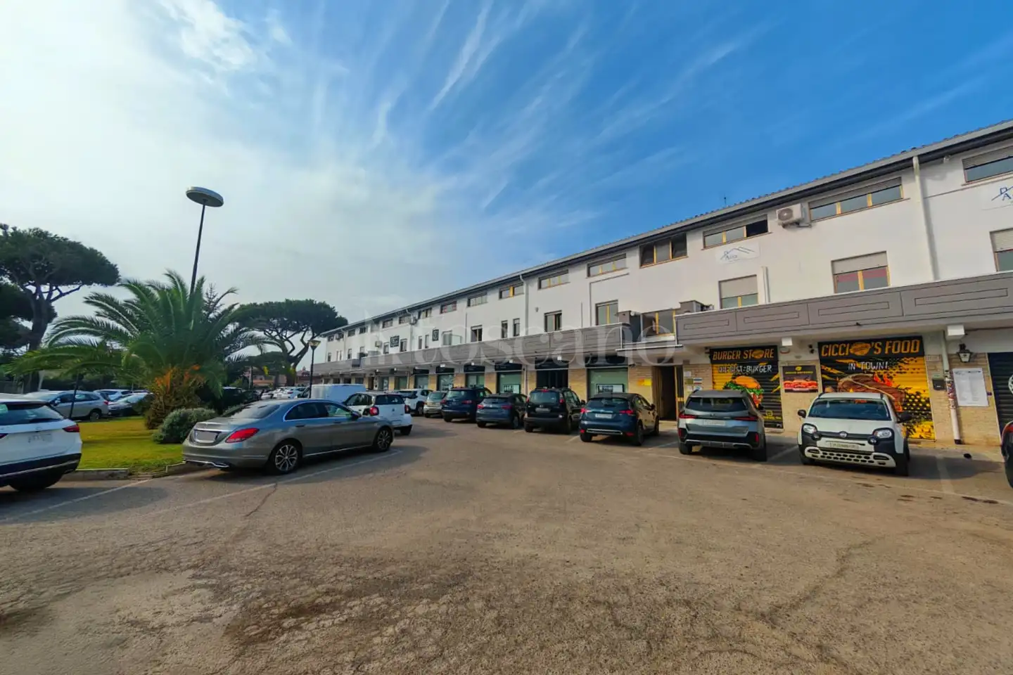 Ufficio in affitto di 85 mq a €1.200 (rif. 32/2025)