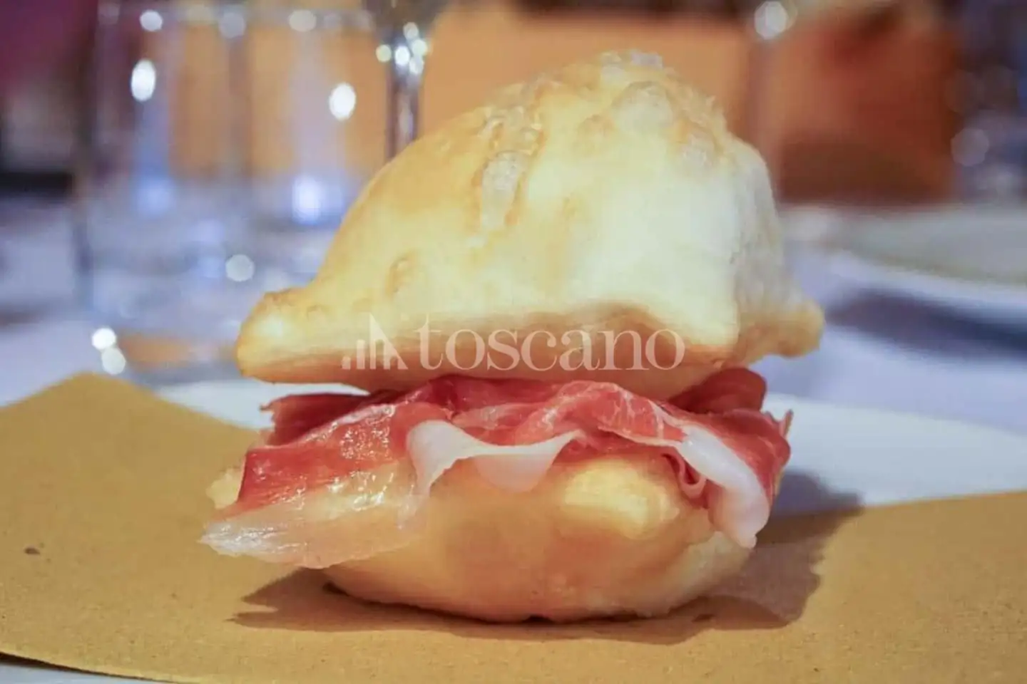 Attività Commerciale in vendita di 240 mq a €155,000 (rif. TS0314VE)