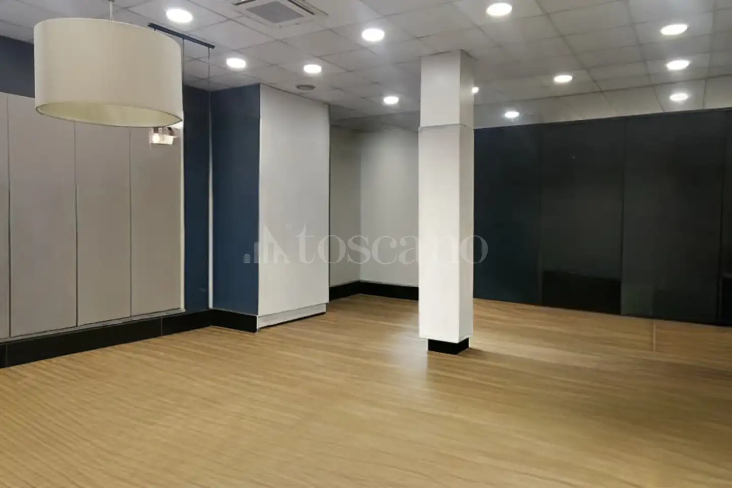 Negozio in vendita di 67 mq a €99.000 (rif. 16/2026)