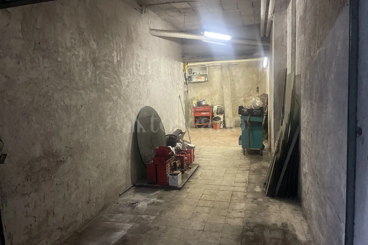 Box in vendita di 27 mq a €15.800 (rif. 68/2025)