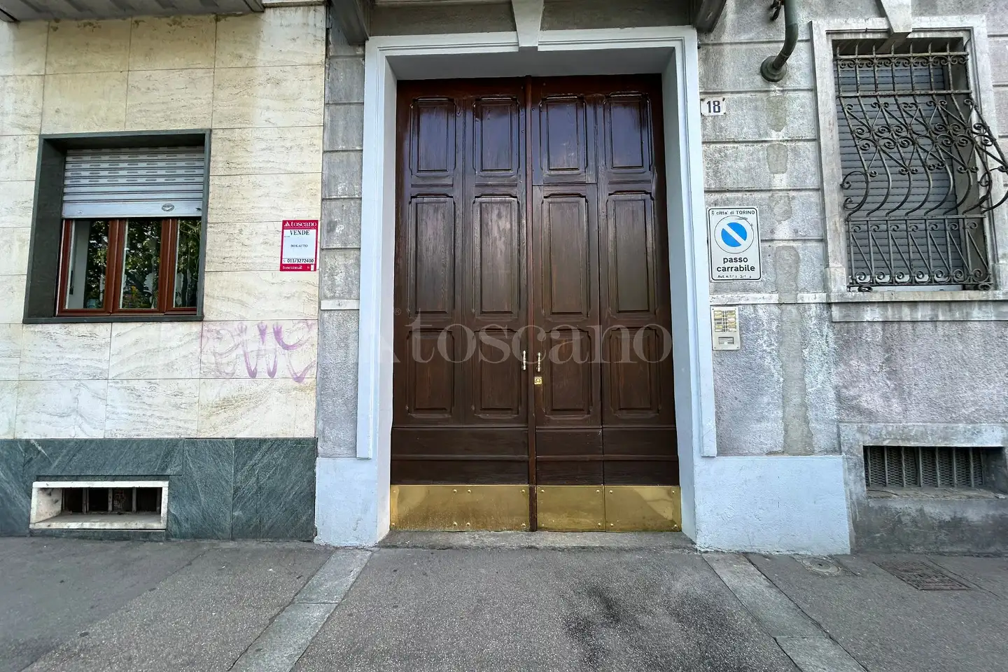 Box in vendita di 13 mq a €28.000 (rif. 17/2026)