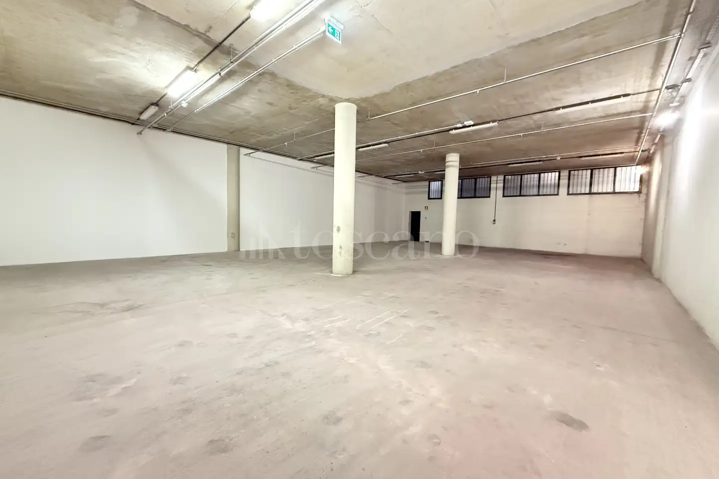Magazzino in vendita di 300 mq a €99.000 (rif. 27/2025)