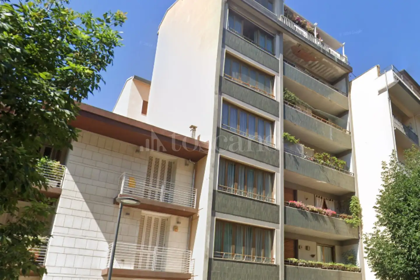 Casa in vendita di 240 mq a €330.000 (rif. 17/2025)