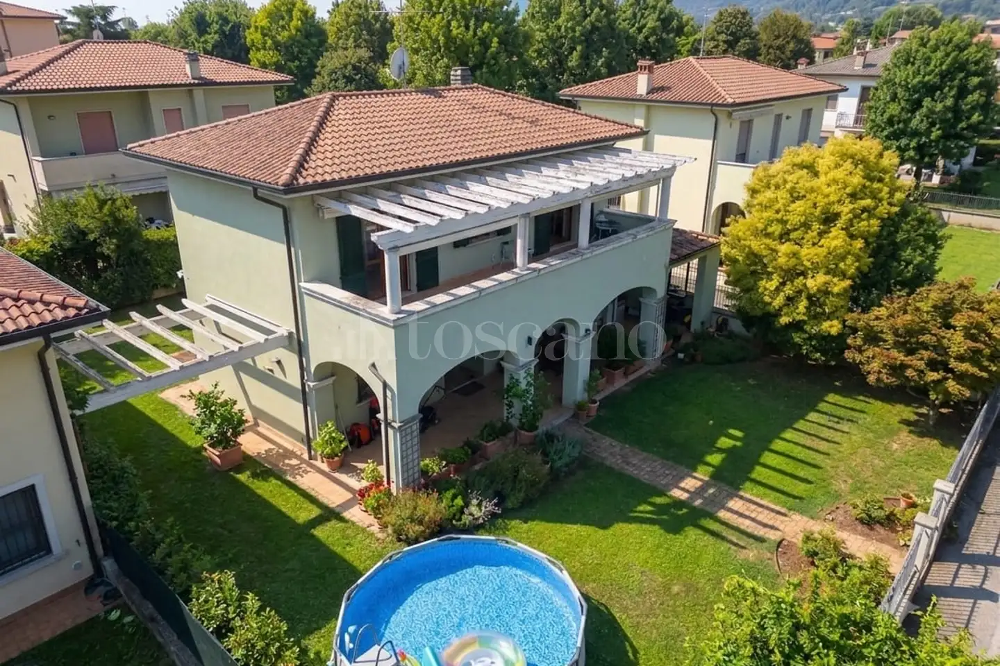 Villa in vendita di 250 mq a €710.000 (rif. 54/2026)