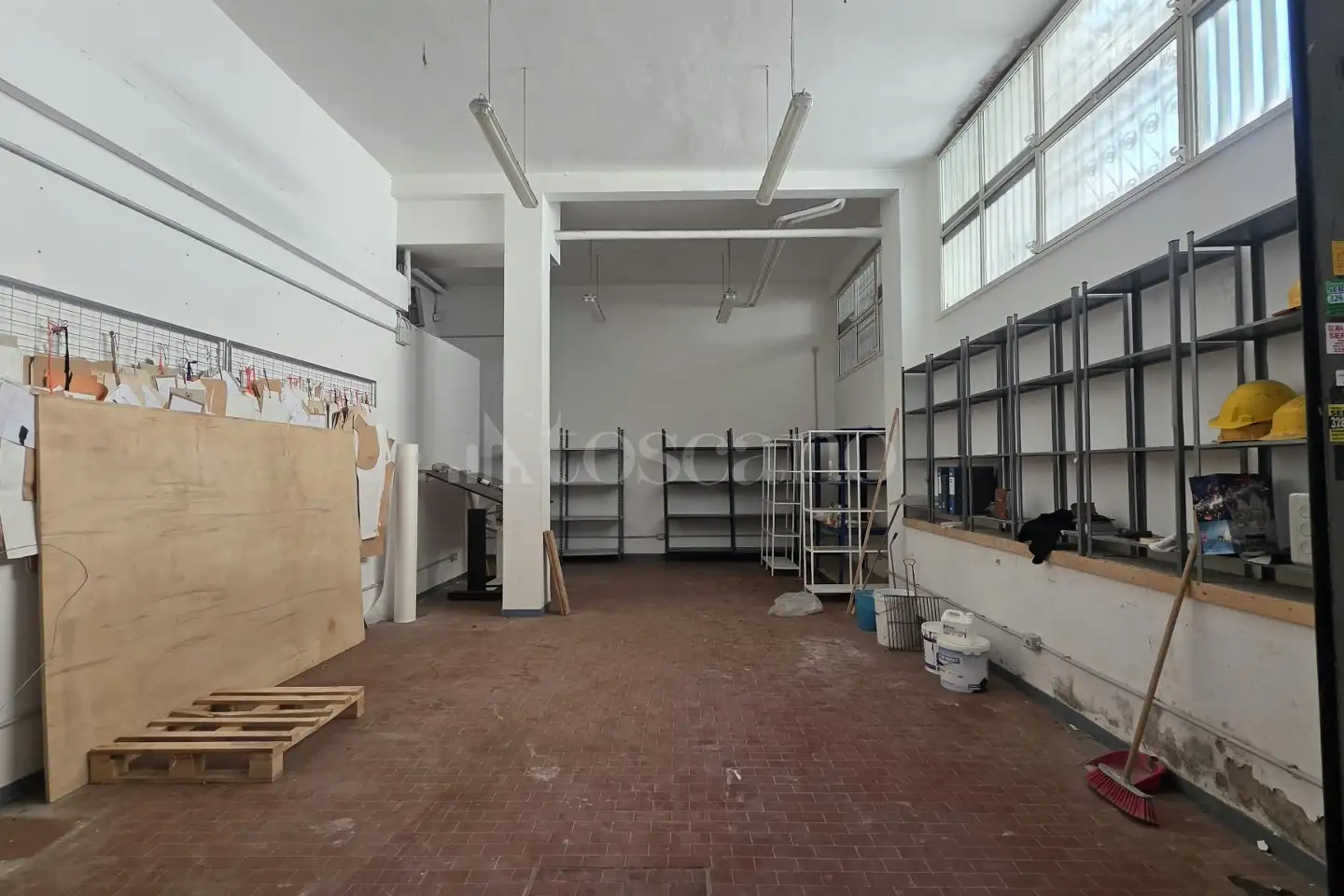 Negozio in affitto di 51 mq a €500 (rif. 29/2026)