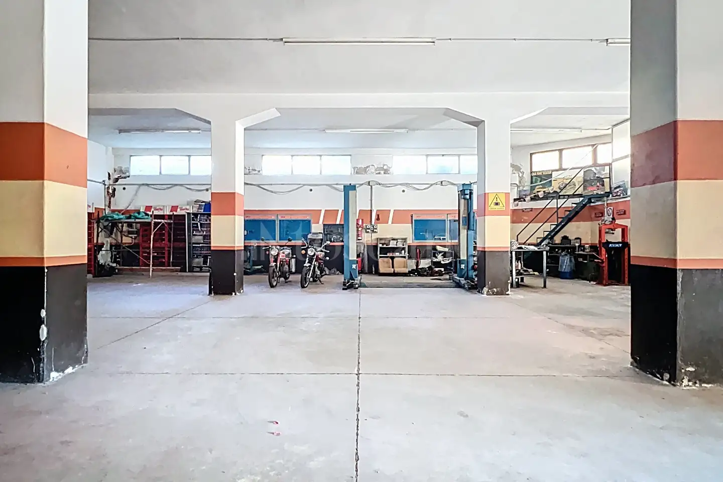 Capannone in vendita di 300 mq a €390.000 (rif. 218/2025)