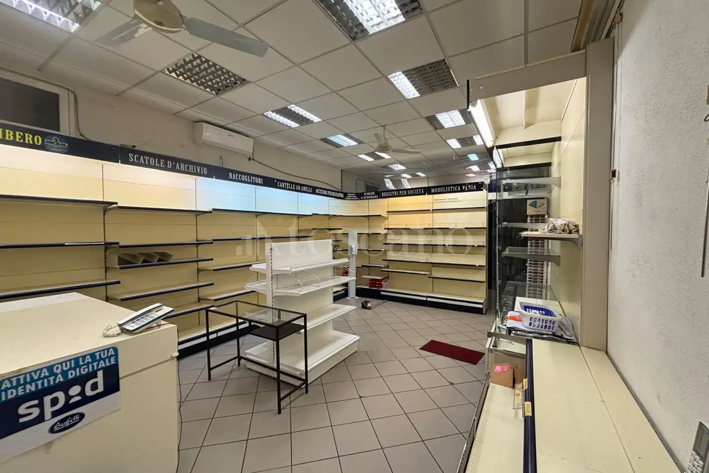 Negozio in vendita di 123 mq a €420.000 (rif. 82/2026)