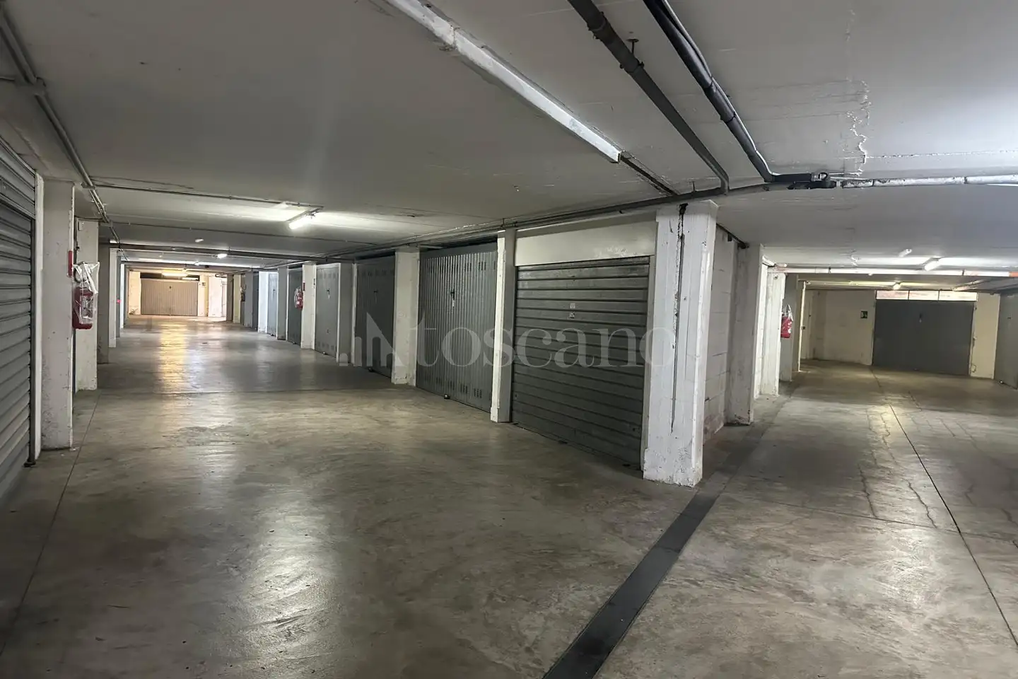 Box in vendita di 22 mq a €25.000 (rif. 33/2026)