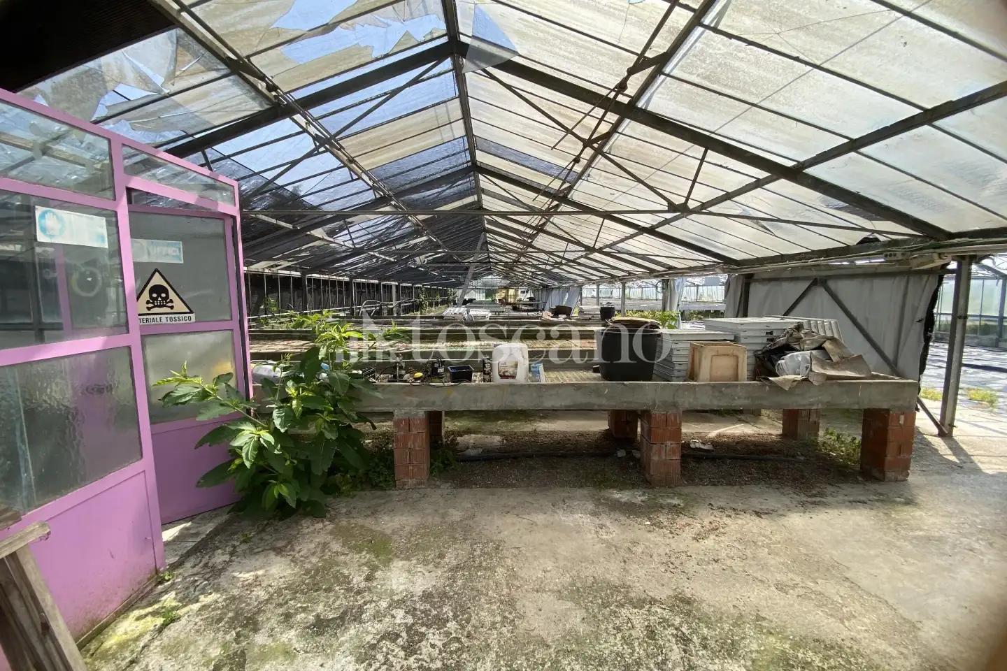 Terreno in vendita di 1500 mq a €320,000 (rif. TS0093VE.1)