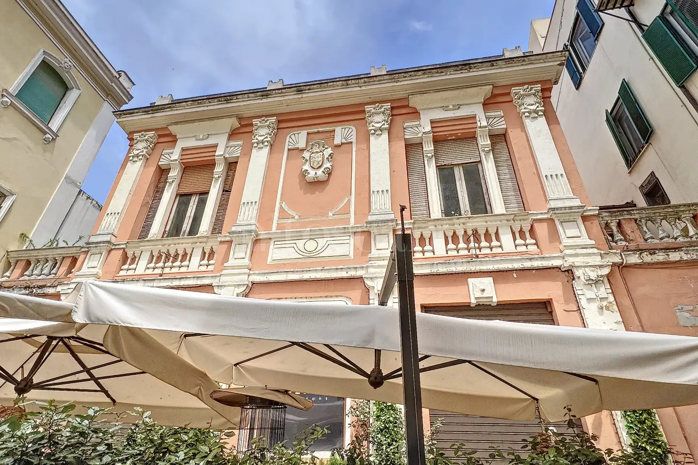 Casa in vendita di 240 mq a €190.000 (rif. 136/2023)