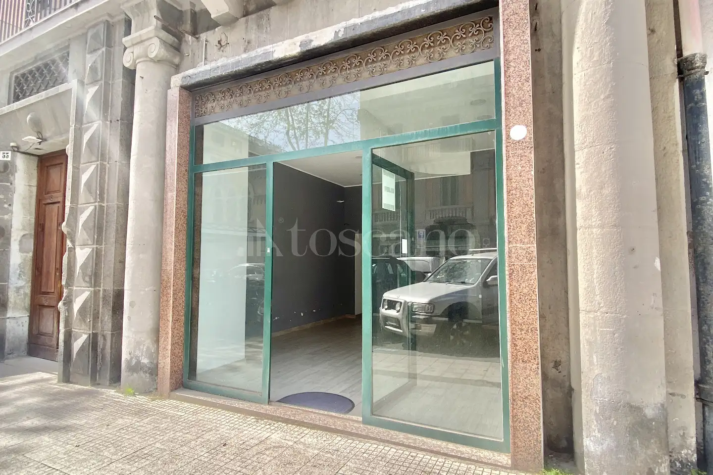 Negozio in affitto di 60 mq a €1.300 (rif. 28/2026)