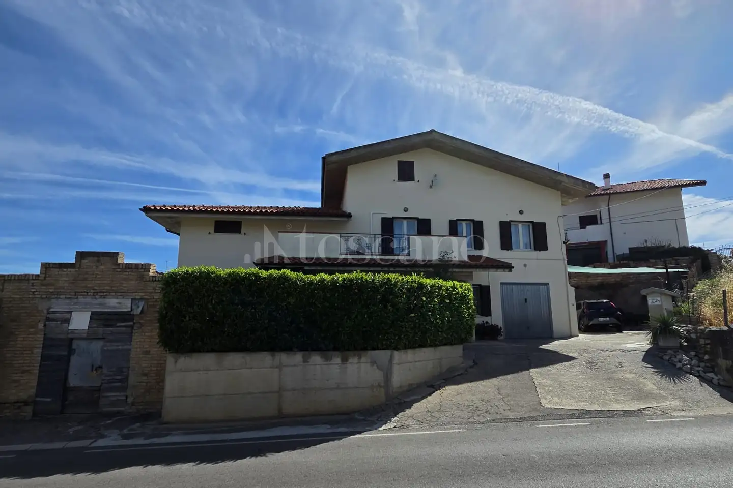 Casale in vendita di 300 mq a €200.000 (rif. 21/2026)