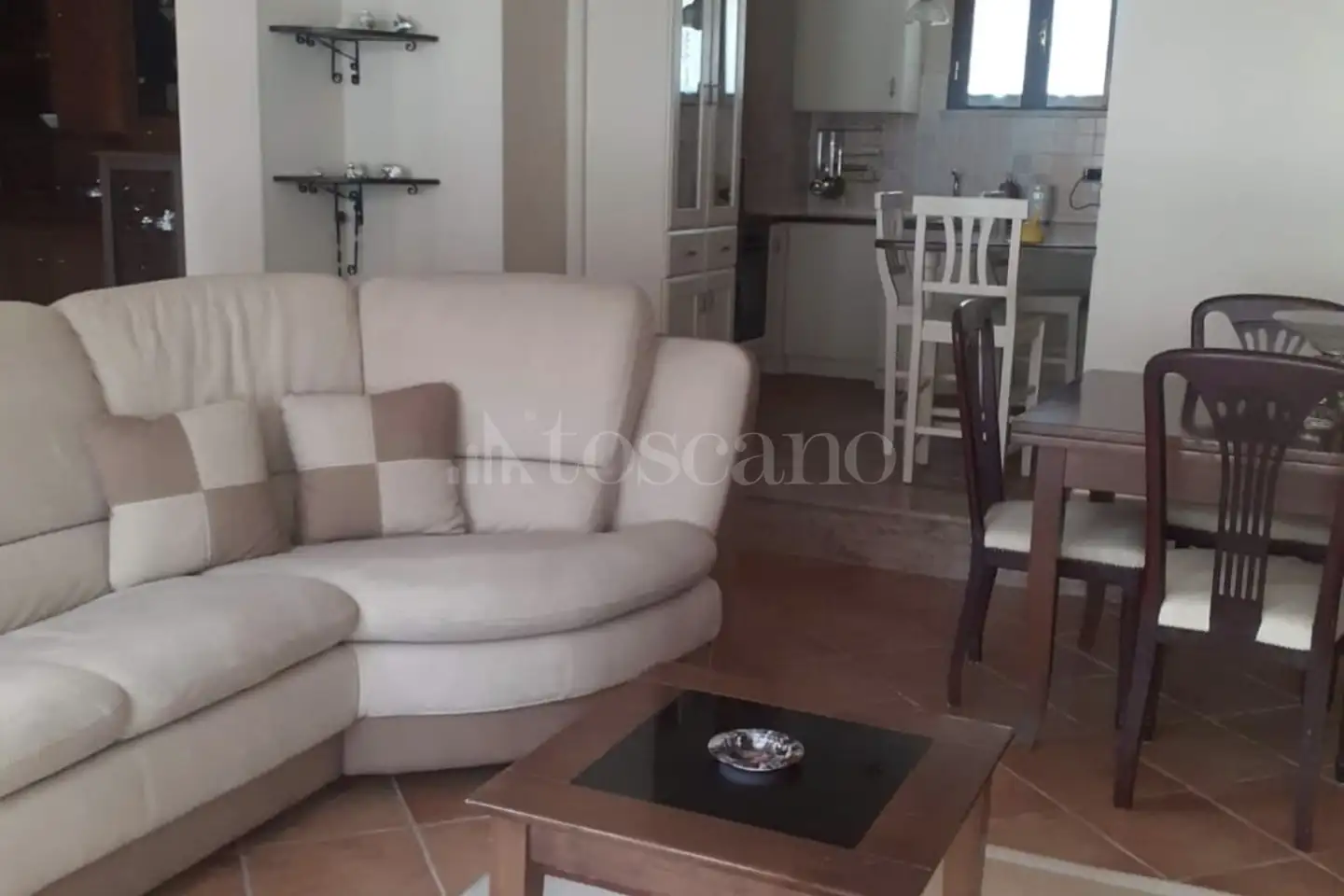 Casa in vendita di 135 mq a €85.000 (rif. 9/2025)