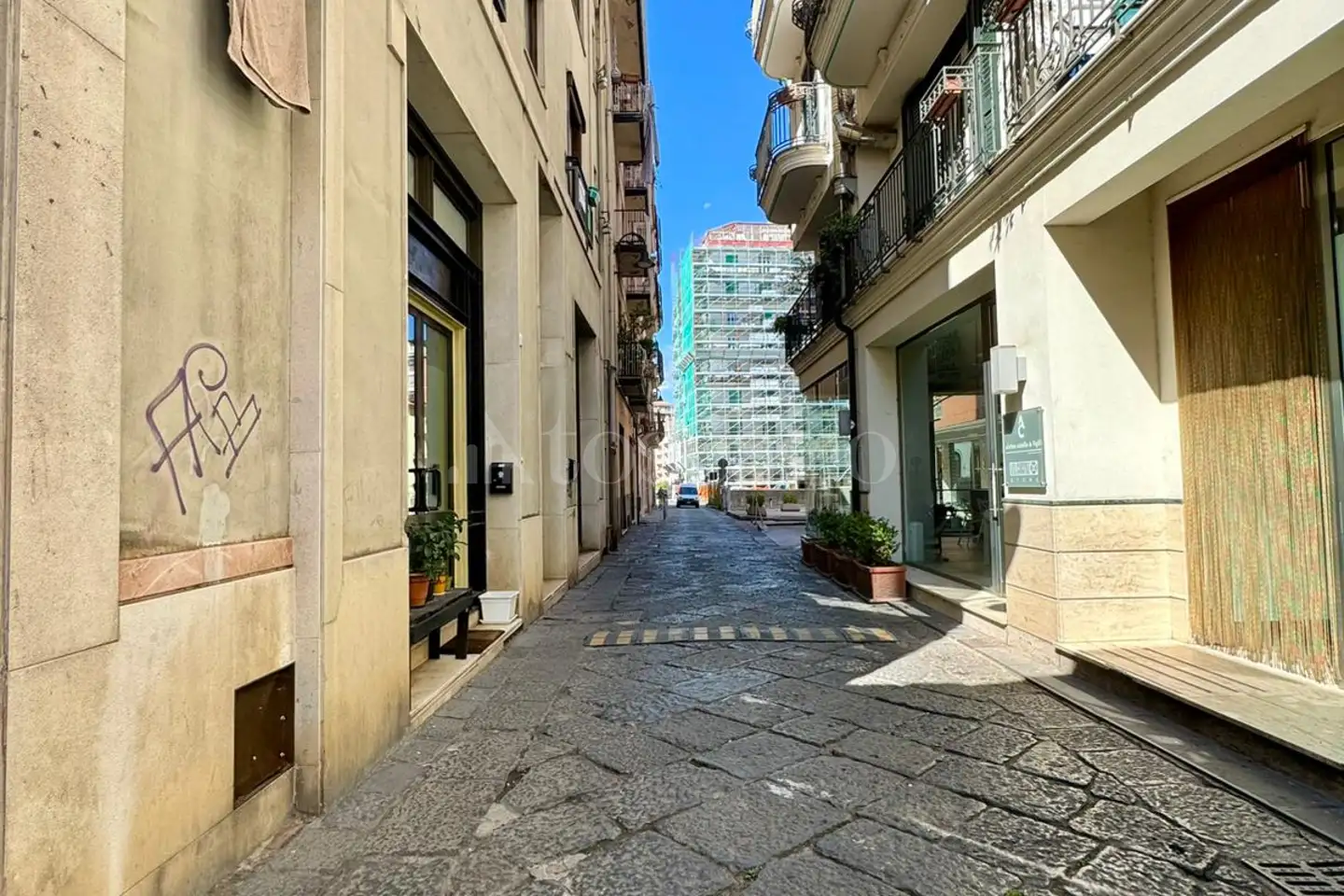 Box in vendita di 25 mq a €30.000 (rif. 78/2025)