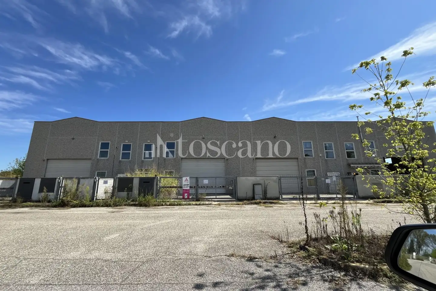 Capannone in vendita di 1000 mq a €355,000 (rif. BL6141VE)