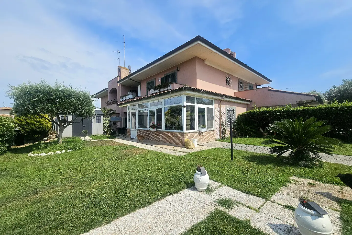 Villa Plurifamiliare in vendita di 140 mq a €299.000 (rif. 46/2026)