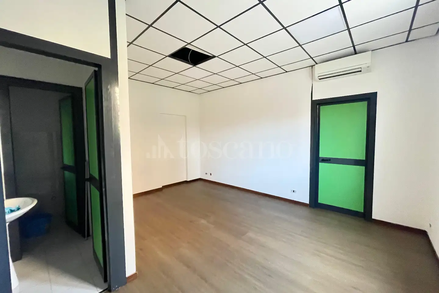 Ufficio in affitto di 40 mq a €550 (rif. 76/2025)