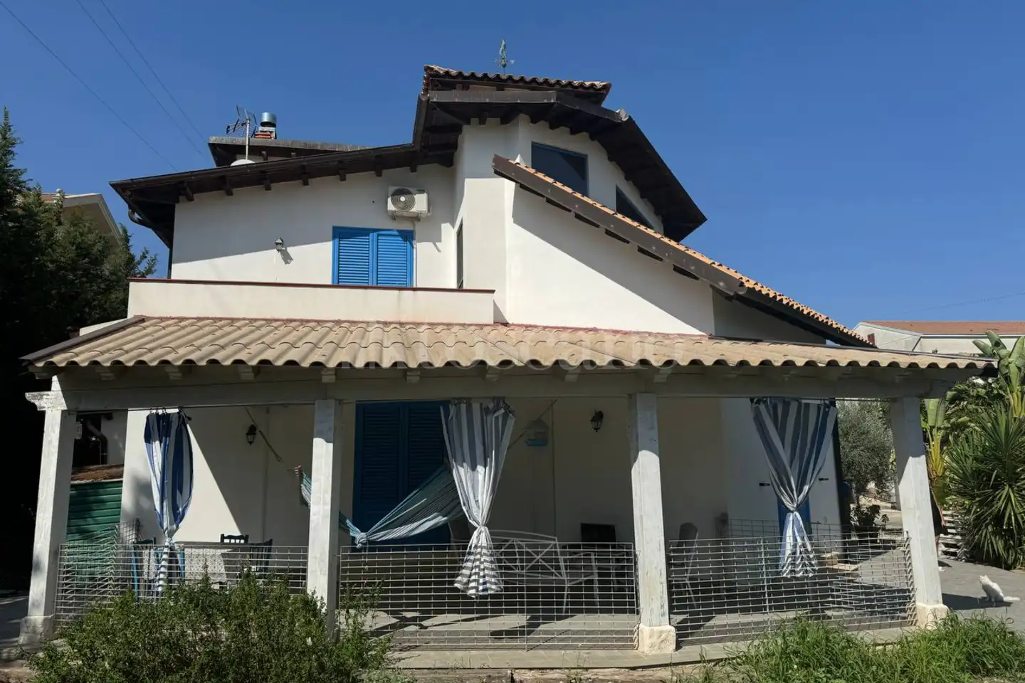Villa in vendita di 400 mq a €420.000 (rif. 81/2024)