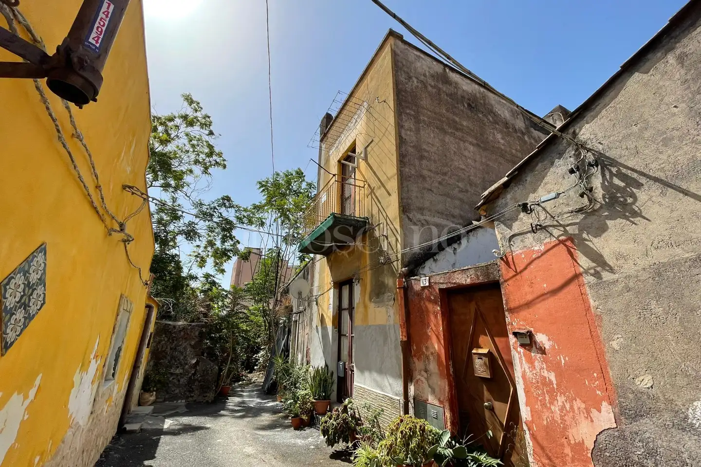 Casa Indipendente in vendita di 300 mq a €295.000 (rif. 160/2025)