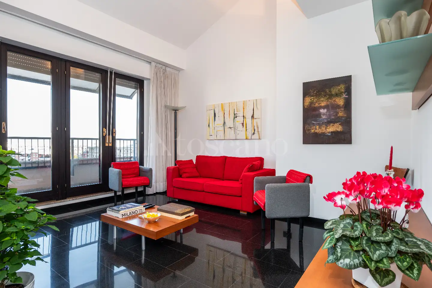 Attico in vendita di 200 mq a €990.000 (rif. 18/2024)