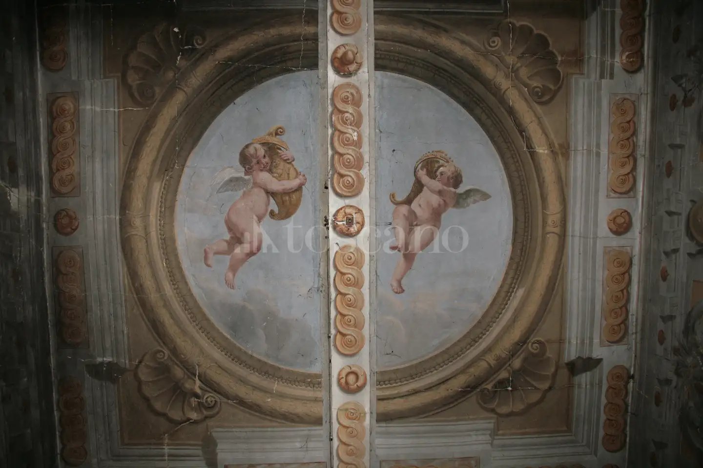 Villa in vendita di 1.337 mq a €1.250.000 (rif. 34/2025)