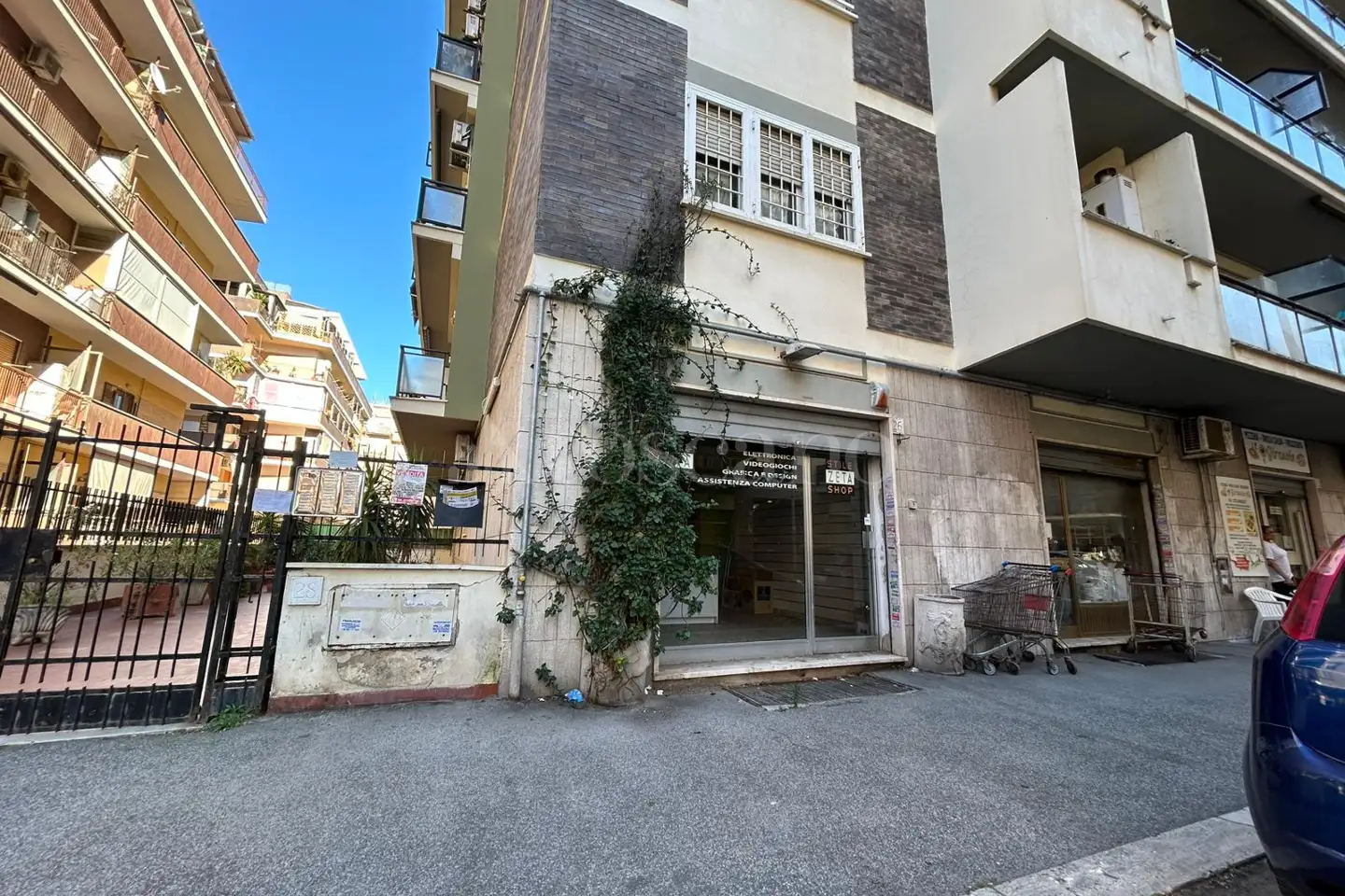 Negozio in affitto di 40 mq a €550 (rif. 92/2024)