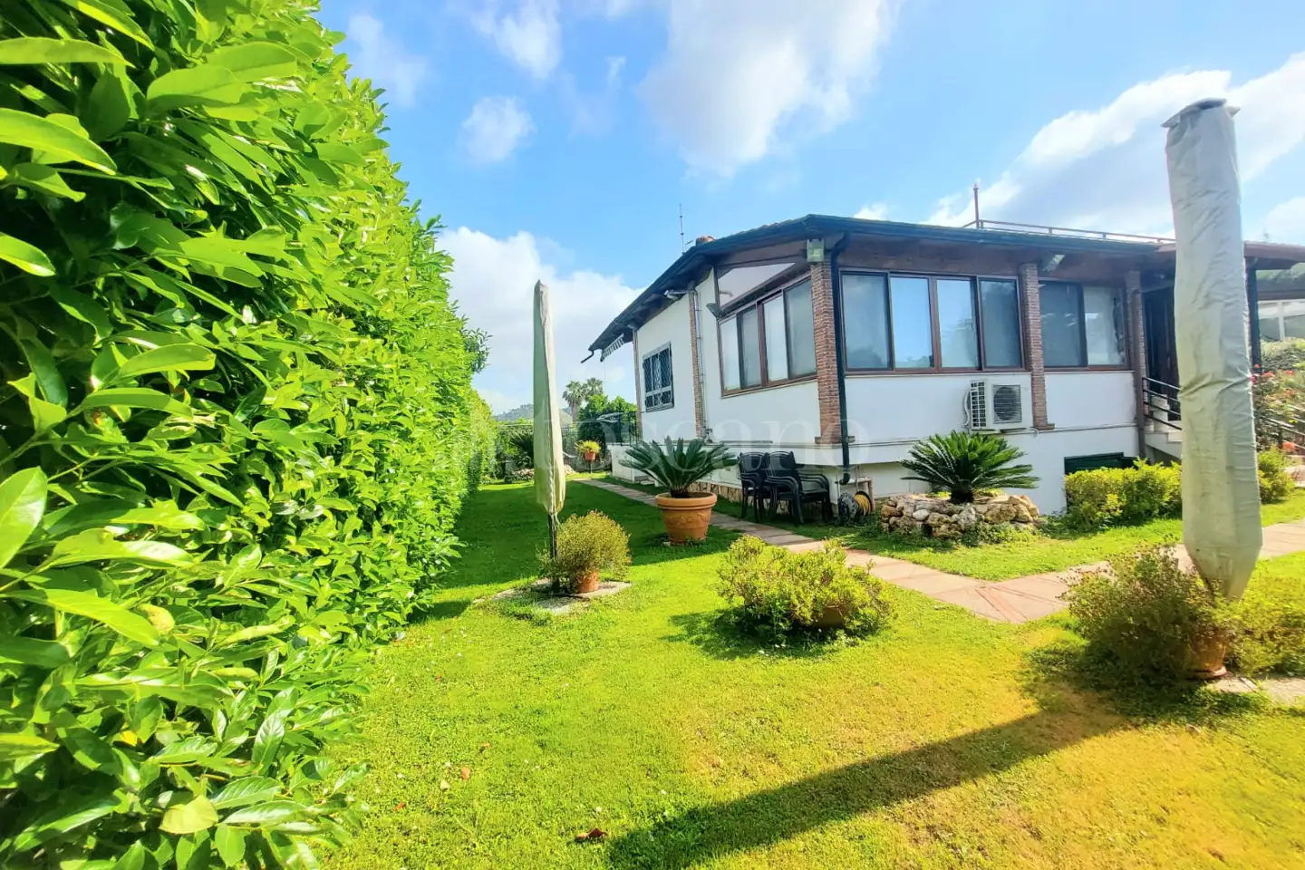 Villa in vendita di 350 mq a €525.000 (rif. 9/2025)