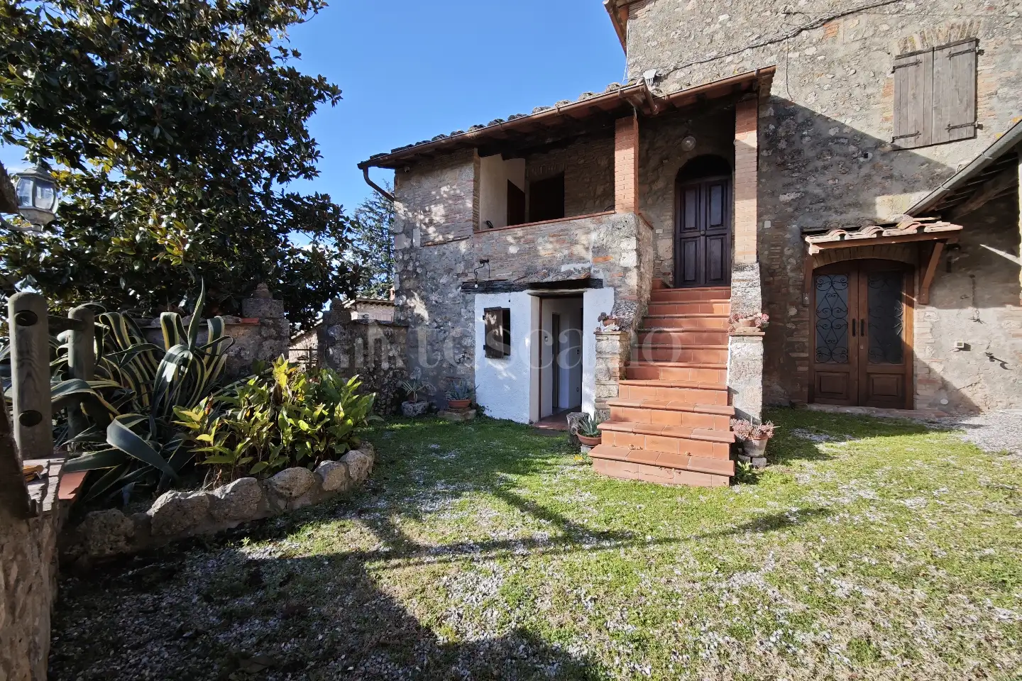 Casale in vendita di 350 mq a €410.000 (rif. 48/2024)