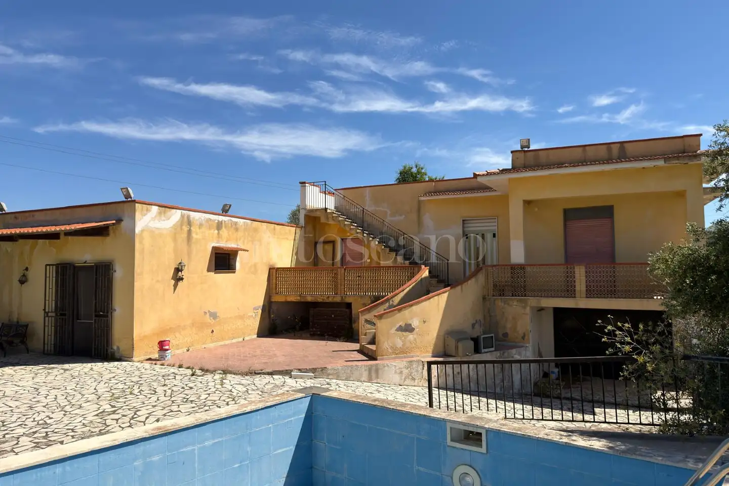Villa in vendita di 430 mq a €409.000 (rif. 27/2026)