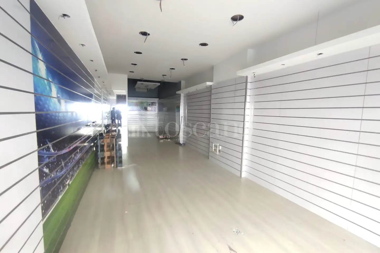 Negozio in vendita di 70 mq a €120.000 (rif. 31/2026)